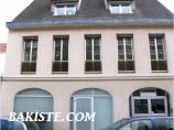 POISSY. IMMEUBLE DE BUREAUX A LOUER PLEIN CENTRE VILLE 
